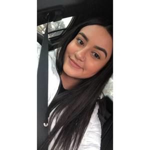 Meet your Posher, Sarah jane